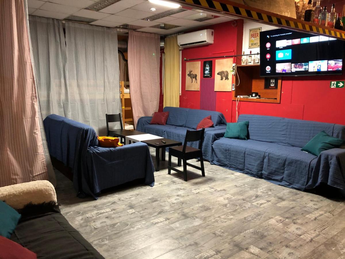 Whole Basement Former Pub2 For Stag Do, Men'S Cave Budapeste Exterior foto