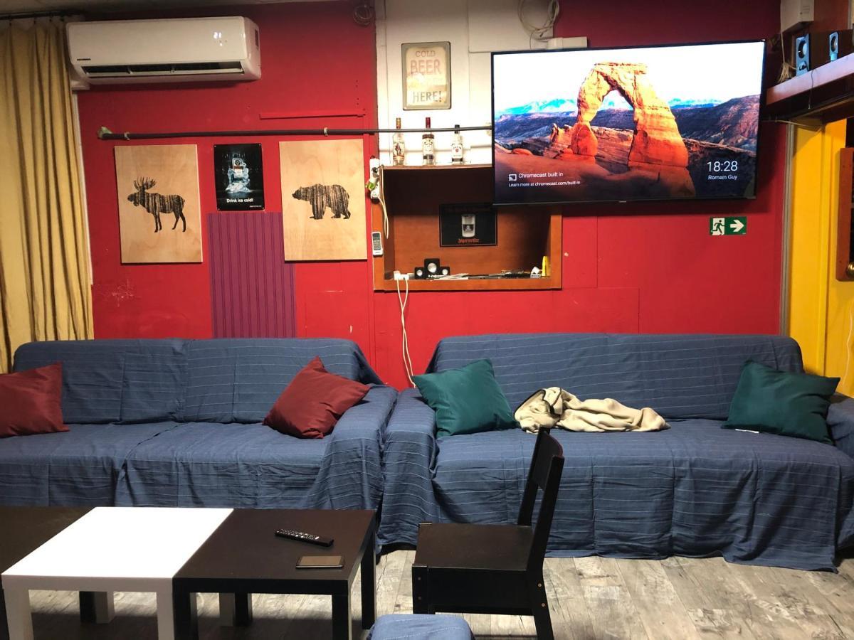 Whole Basement Former Pub2 For Stag Do, Men'S Cave Budapeste Exterior foto